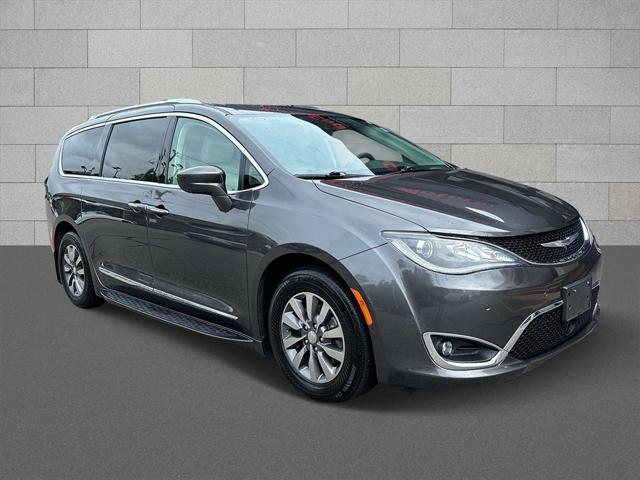 used 2019 Chrysler Pacifica car, priced at $22,300