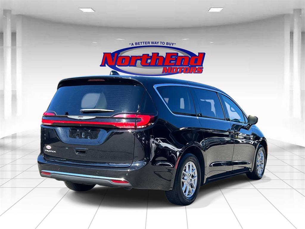 used 2024 Chrysler Pacifica car, priced at $28,580