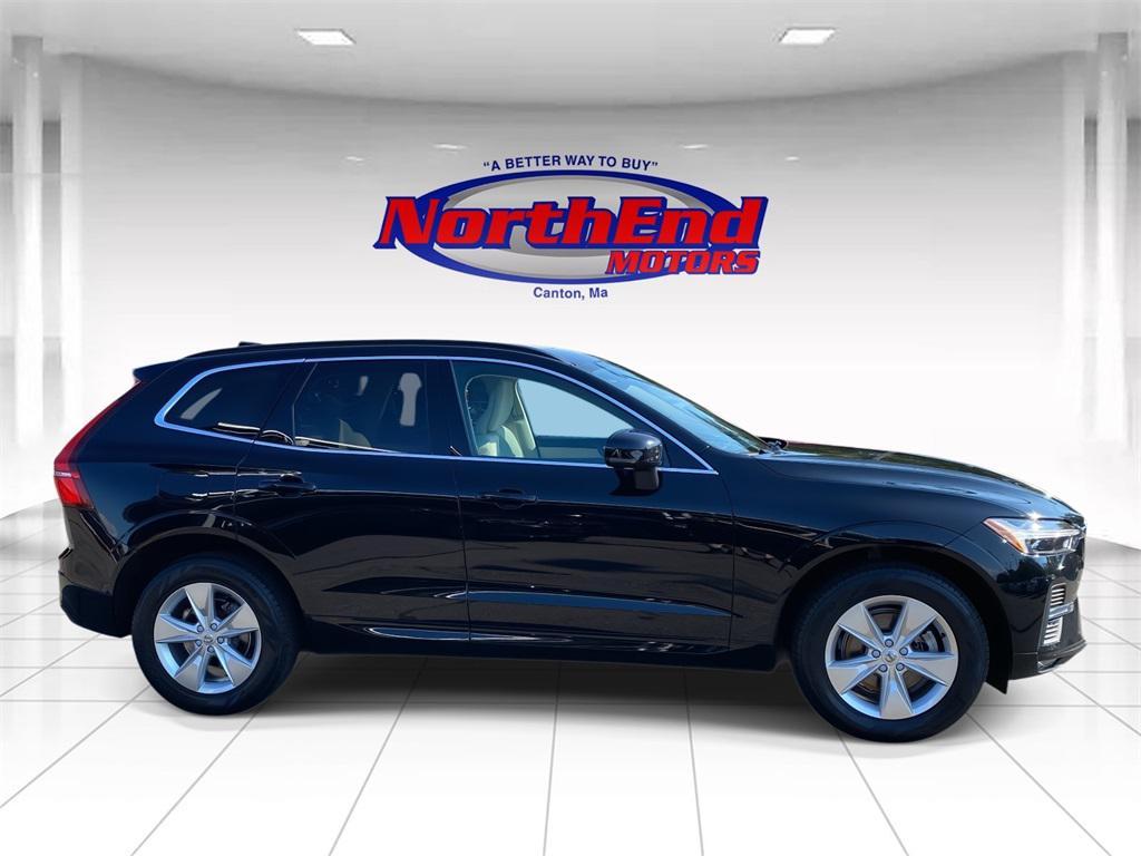 used 2022 Volvo XC60 car, priced at $31,400