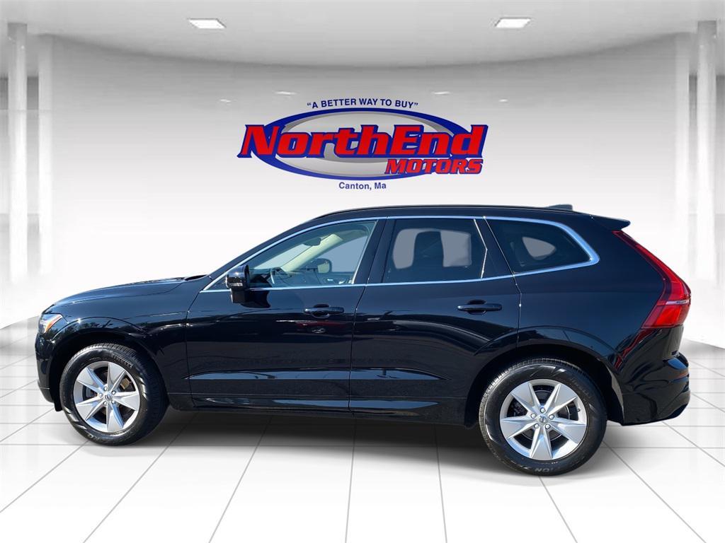 used 2022 Volvo XC60 car, priced at $31,400