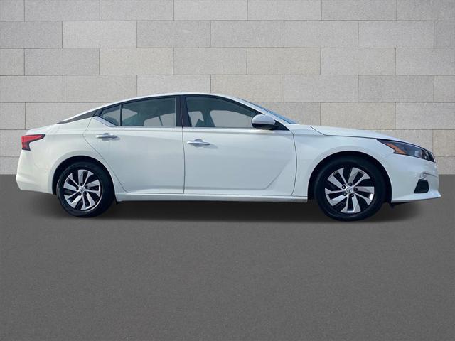 used 2022 Nissan Altima car, priced at $17,889