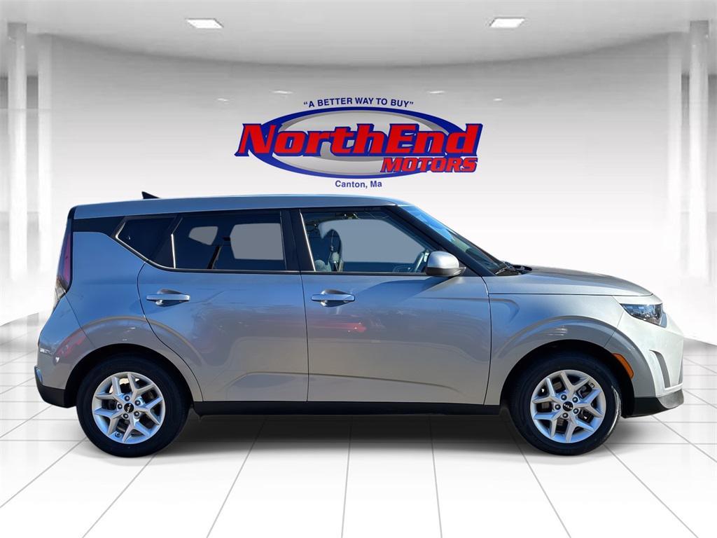 used 2024 Kia Soul car, priced at $16,900