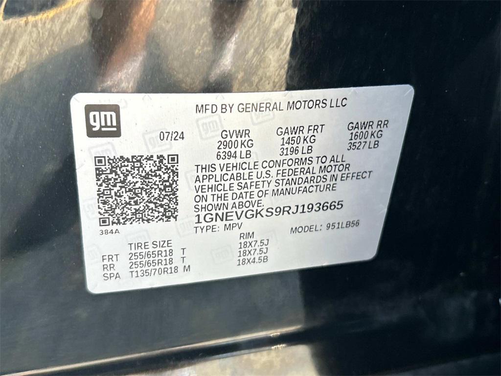 used 2024 Chevrolet Traverse car, priced at $37,989
