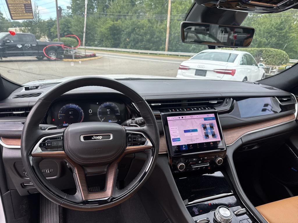 used 2022 Jeep Grand Cherokee car, priced at $44,990