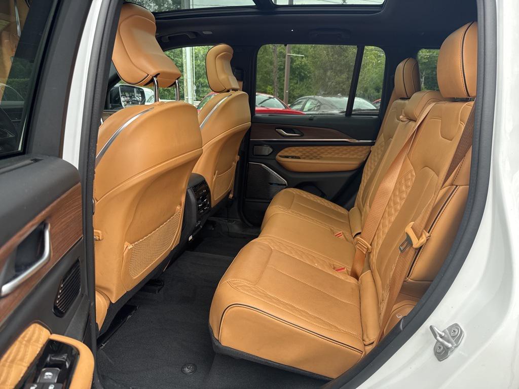 used 2022 Jeep Grand Cherokee car, priced at $44,990