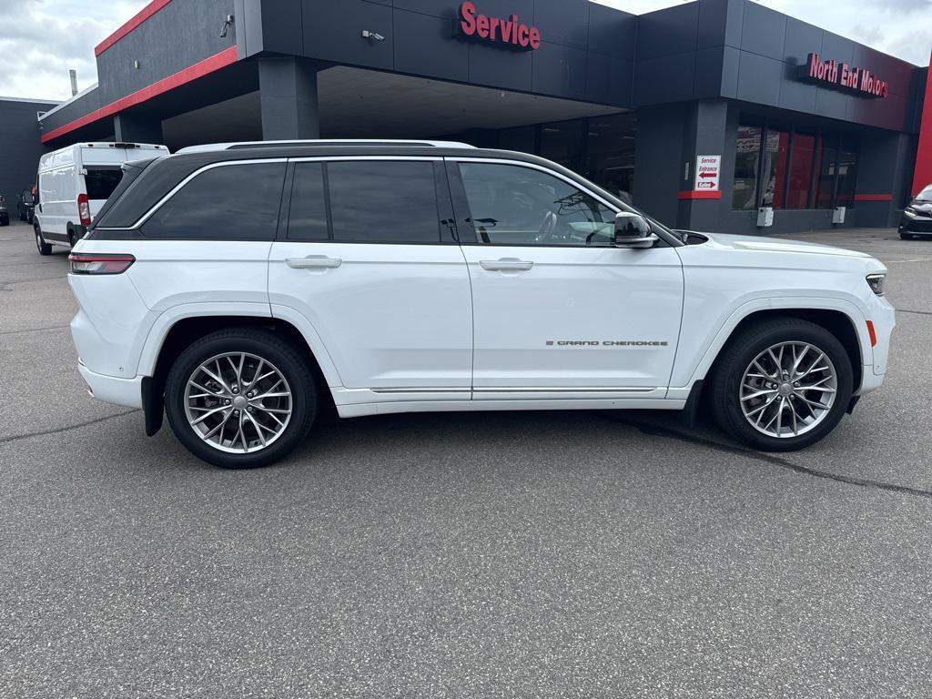 used 2022 Jeep Grand Cherokee car, priced at $44,990
