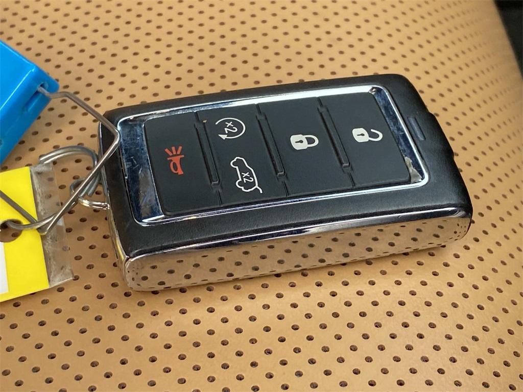 used 2022 Jeep Grand Cherokee car, priced at $44,990