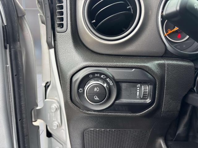 used 2023 Jeep Gladiator car, priced at $28,900