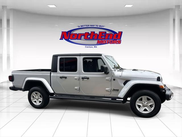 used 2023 Jeep Gladiator car, priced at $28,900