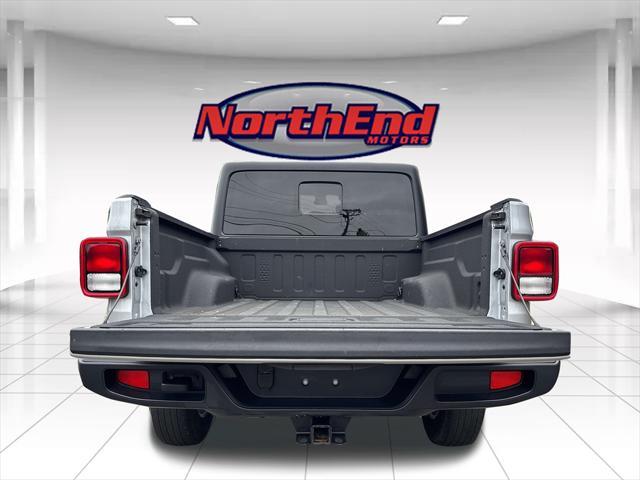 used 2023 Jeep Gladiator car, priced at $28,490