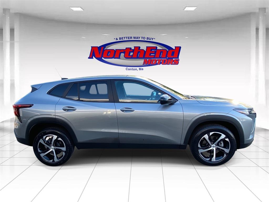 used 2025 Chevrolet Trax car, priced at $24,815