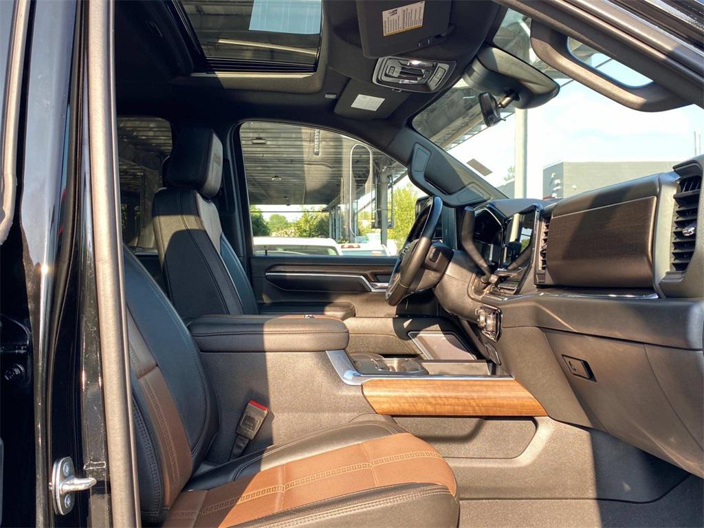 used 2024 Chevrolet Silverado 3500 car, priced at $69,900