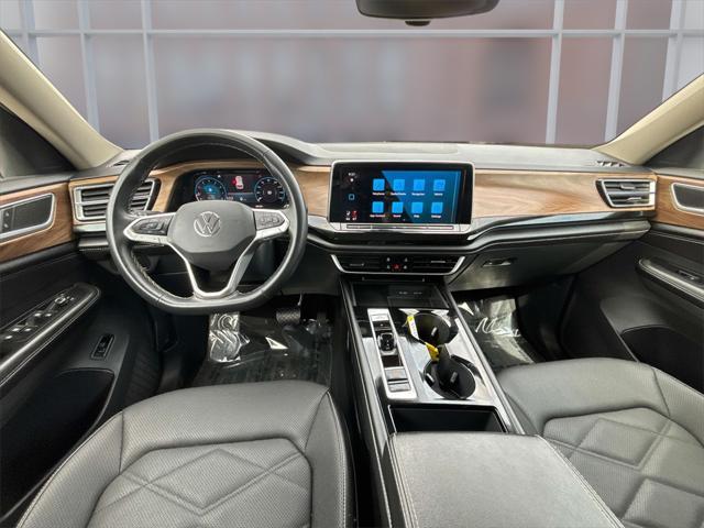 used 2024 Volkswagen Atlas car, priced at $31,990