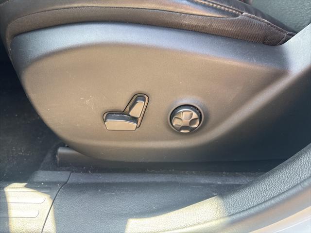 used 2021 Jeep Cherokee car, priced at $24,990