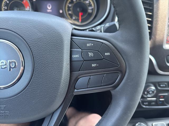 used 2021 Jeep Cherokee car, priced at $24,990