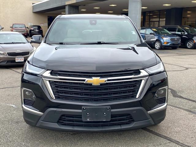 used 2022 Chevrolet Traverse car, priced at $22,990