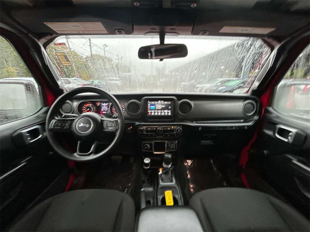 used 2022 Jeep Wrangler Unlimited car, priced at $31,999