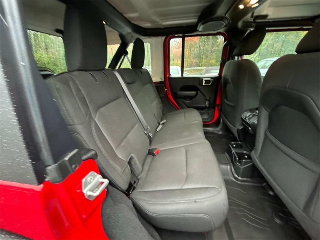 used 2022 Jeep Wrangler Unlimited car, priced at $31,999