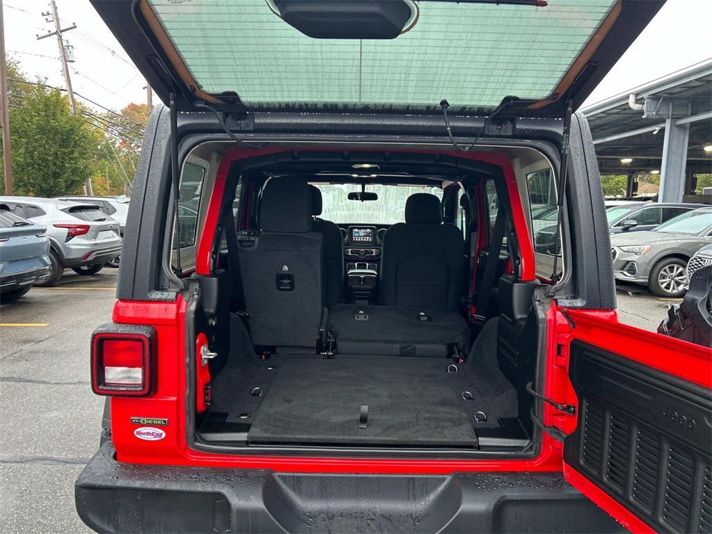 used 2022 Jeep Wrangler Unlimited car, priced at $31,999