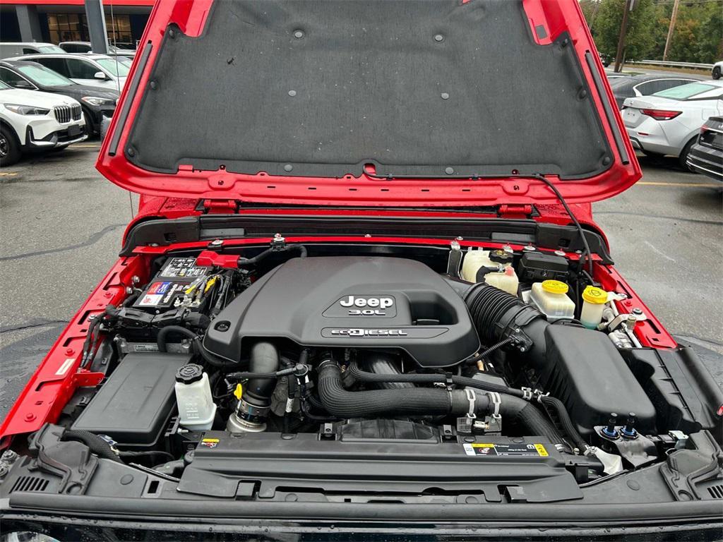 used 2022 Jeep Wrangler Unlimited car, priced at $31,999