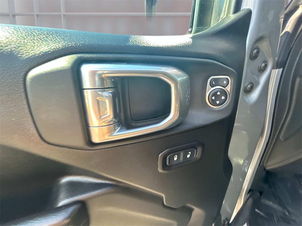 used 2021 Jeep Gladiator car, priced at $30,400
