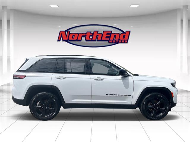 used 2023 Jeep Grand Cherokee car, priced at $35,990