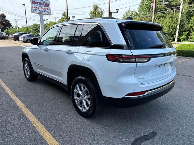 used 2022 Jeep Grand Cherokee car, priced at $33,990