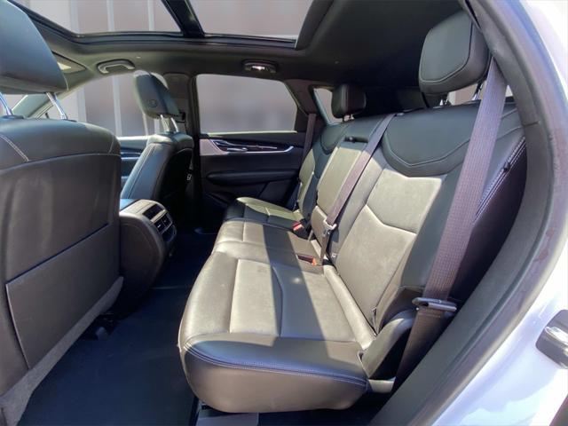 used 2023 Cadillac XT5 car, priced at $32,349