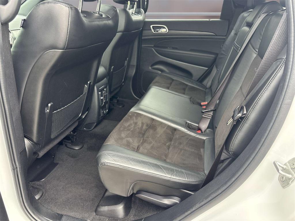 used 2022 Jeep Grand Cherokee car, priced at $29,900