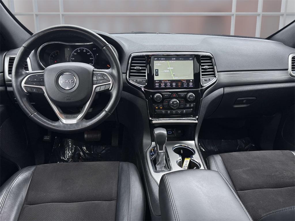 used 2022 Jeep Grand Cherokee car, priced at $29,900