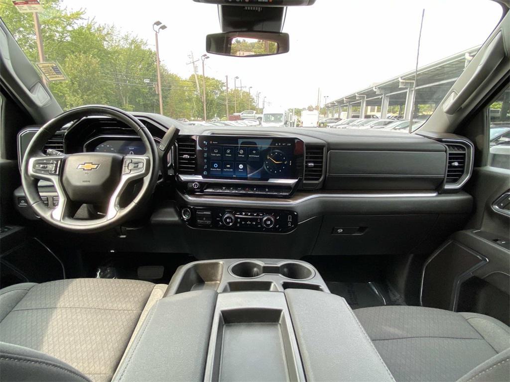 used 2024 Chevrolet Silverado 2500 car, priced at $49,900