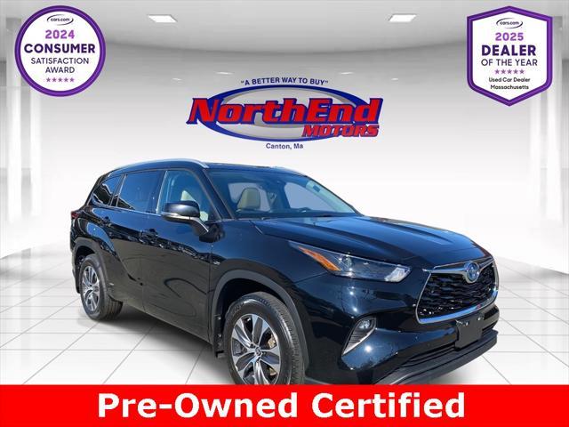 used 2022 Toyota Highlander Hybrid car, priced at $35,500