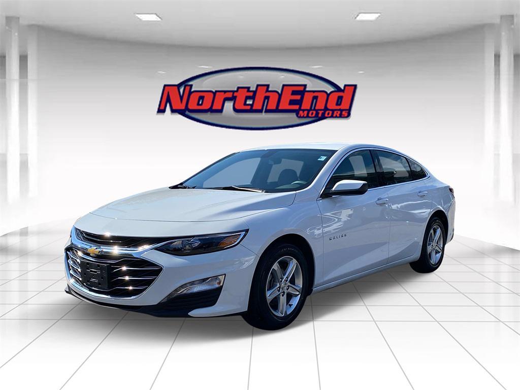 used 2022 Chevrolet Malibu car, priced at $17,898