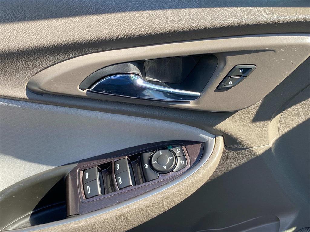 used 2022 Chevrolet Malibu car, priced at $17,898