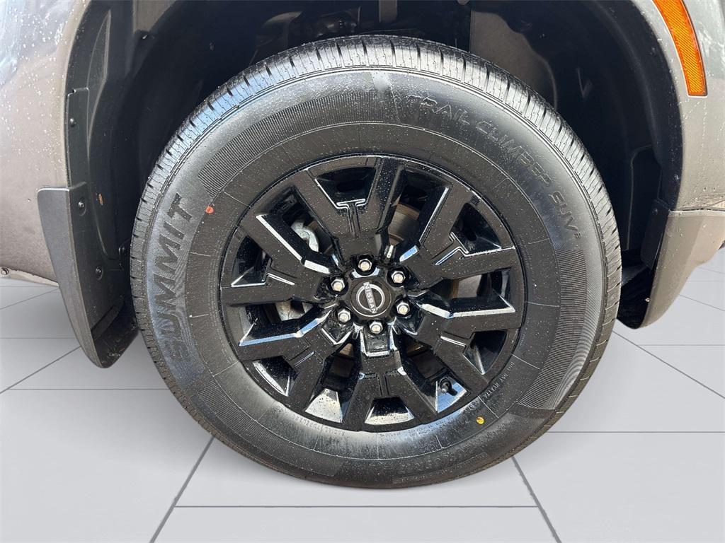 used 2023 Nissan Frontier car, priced at $29,990