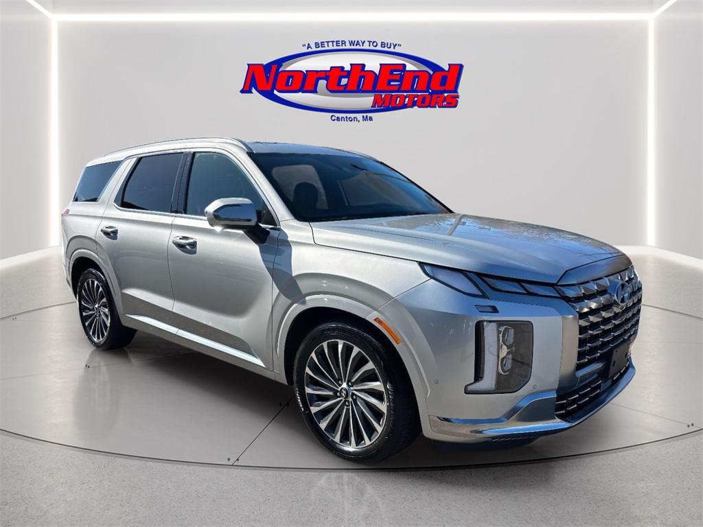 used 2024 Hyundai Palisade car, priced at $38,990