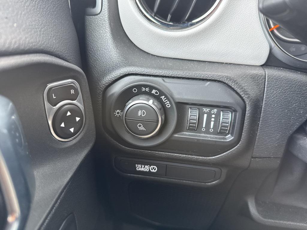 used 2021 Jeep Gladiator car, priced at $37,990