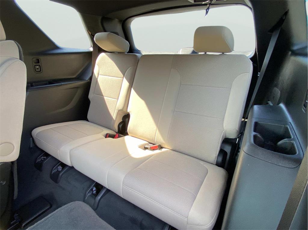 used 2022 Chevrolet Traverse car, priced at $24,000
