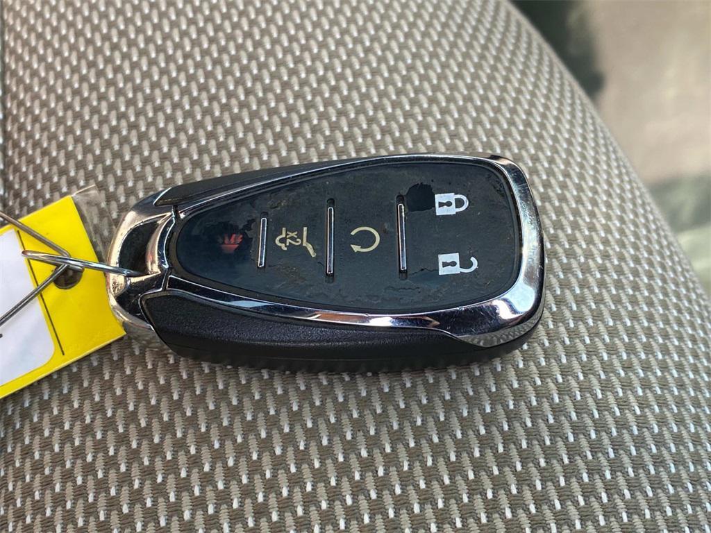 used 2022 Chevrolet Traverse car, priced at $24,000