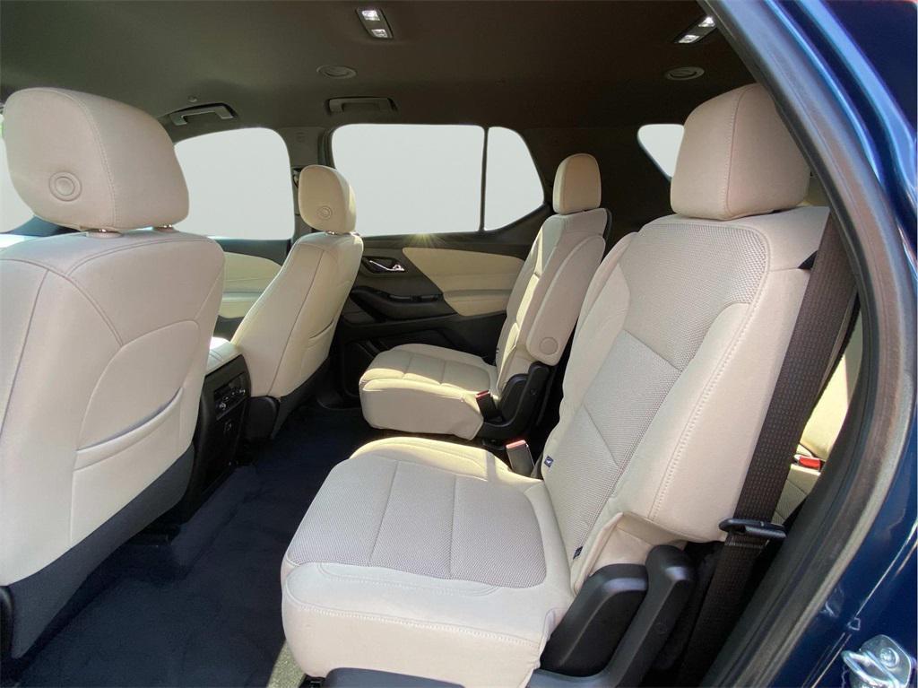 used 2022 Chevrolet Traverse car, priced at $24,000