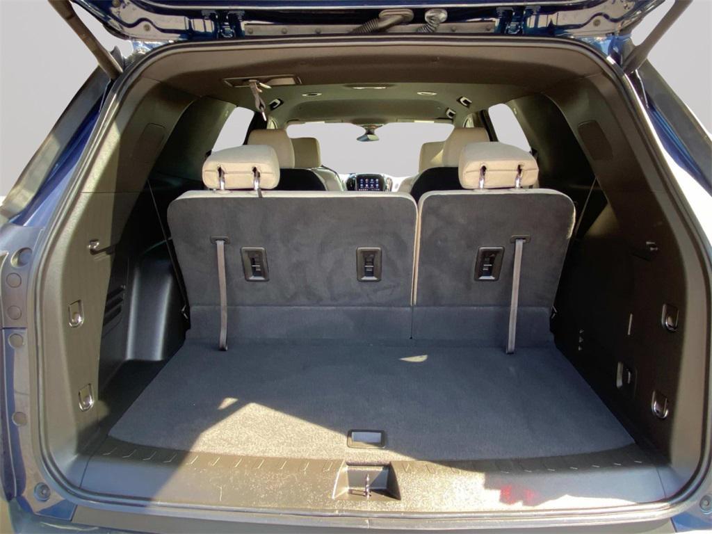 used 2022 Chevrolet Traverse car, priced at $24,000