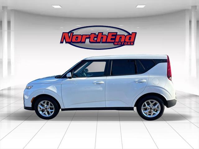 used 2022 Kia Soul car, priced at $15,335