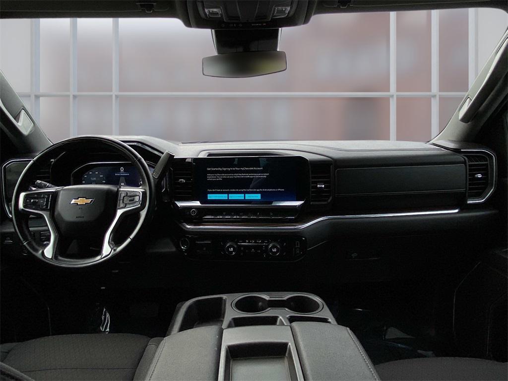 used 2024 Chevrolet Silverado 2500 car, priced at $50,900