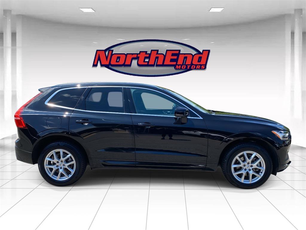 used 2021 Volvo XC60 car, priced at $29,400
