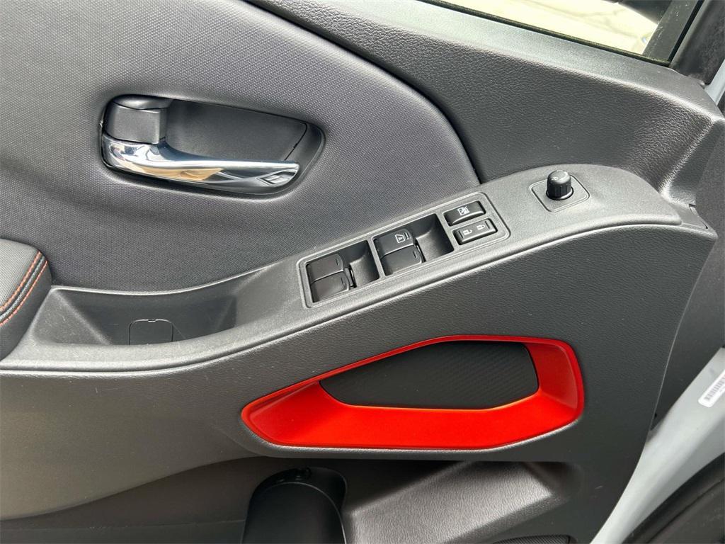 used 2022 Nissan Frontier car, priced at $29,990