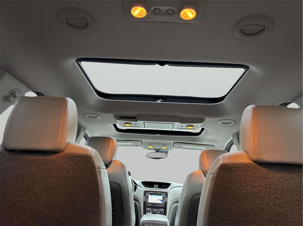 used 2016 Chevrolet Traverse car, priced at $14,900