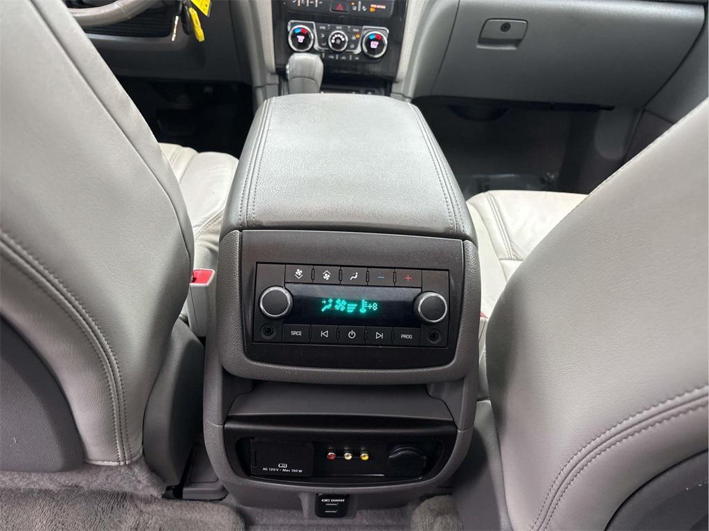 used 2016 Chevrolet Traverse car, priced at $14,900