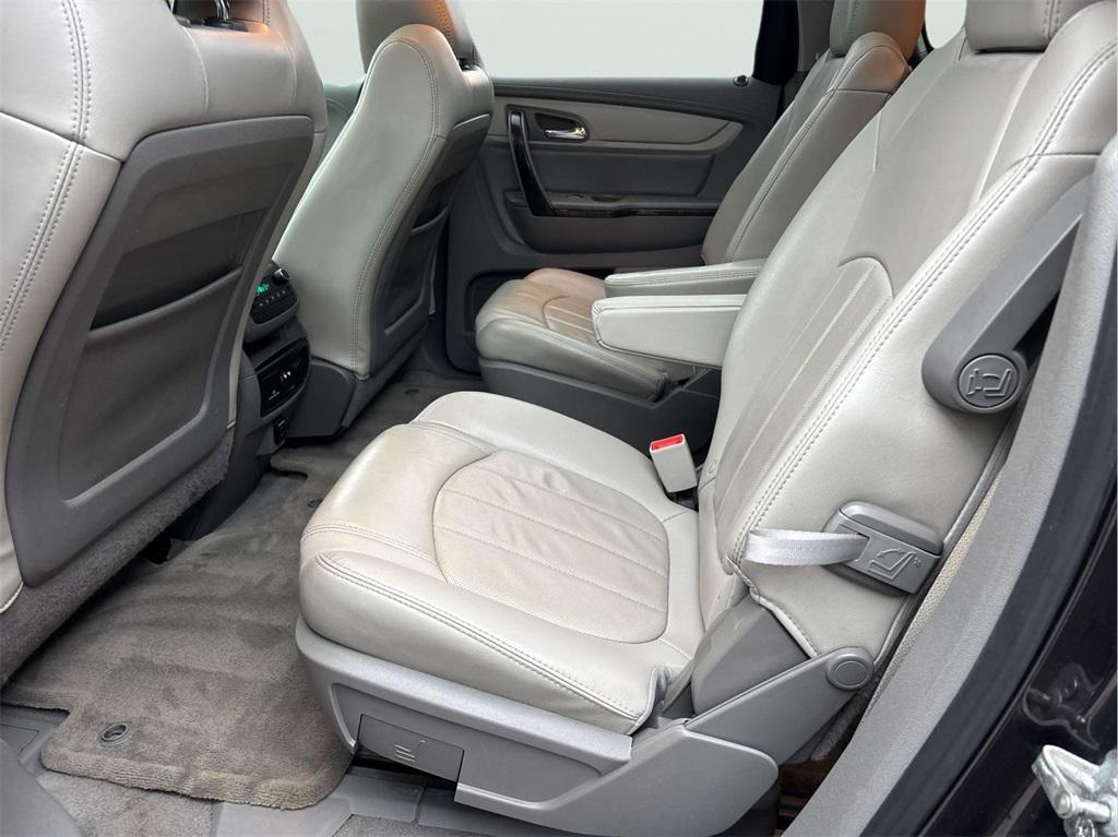 used 2016 Chevrolet Traverse car, priced at $14,900