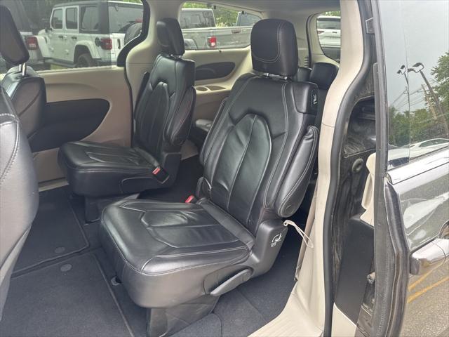 used 2022 Chrysler Pacifica car, priced at $20,490