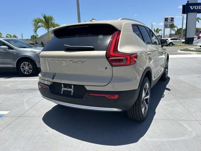 new 2025 Volvo XC40 car, priced at $48,215